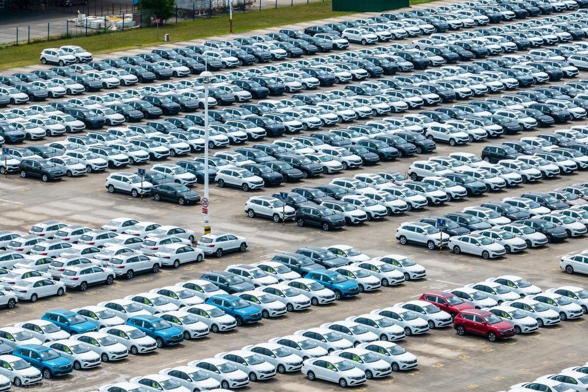 1至9月我国新能源汽车产销量达831.6万辆和832万辆